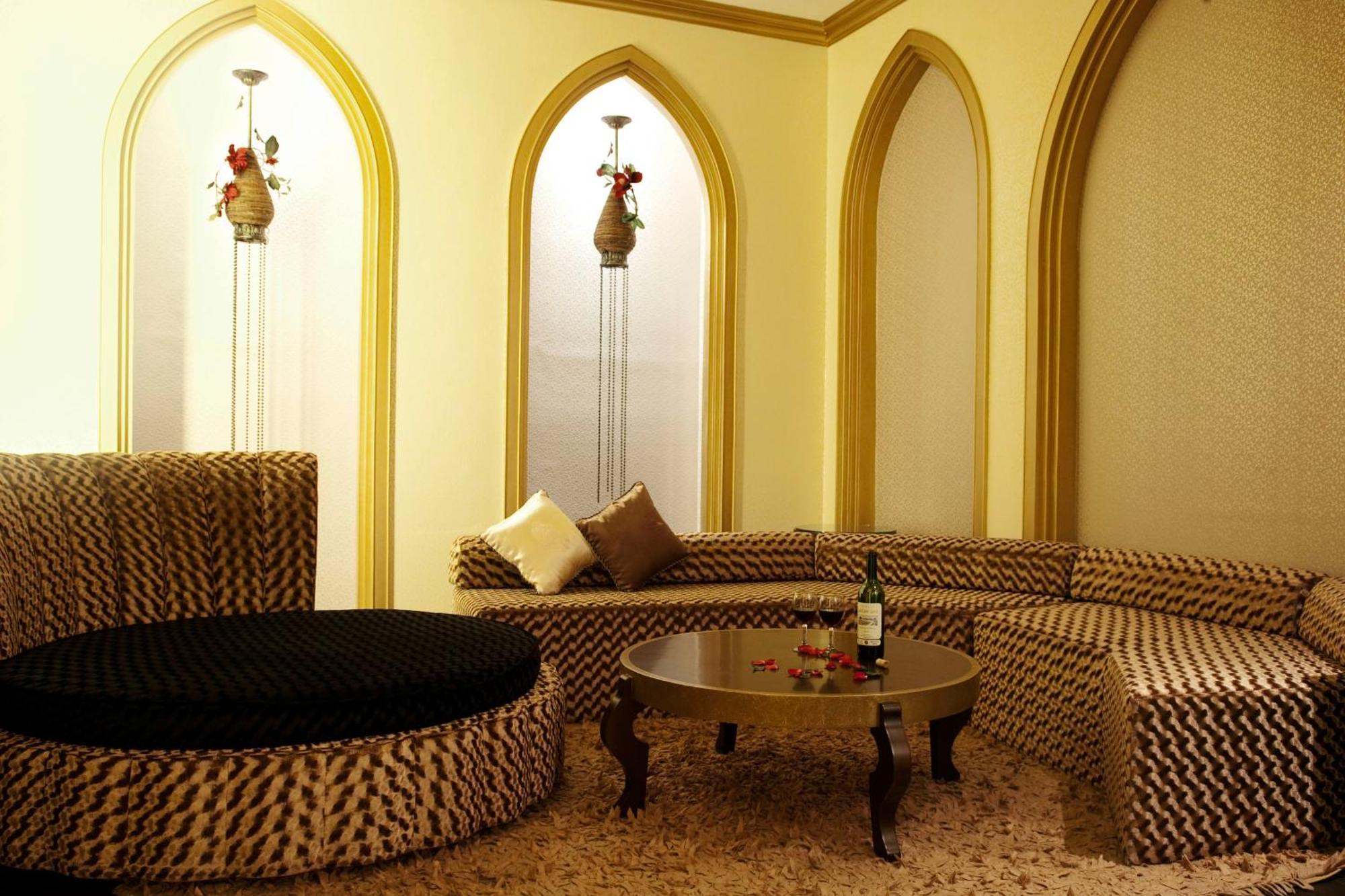 Dubai Motel Yilan Εξωτερικό φωτογραφία