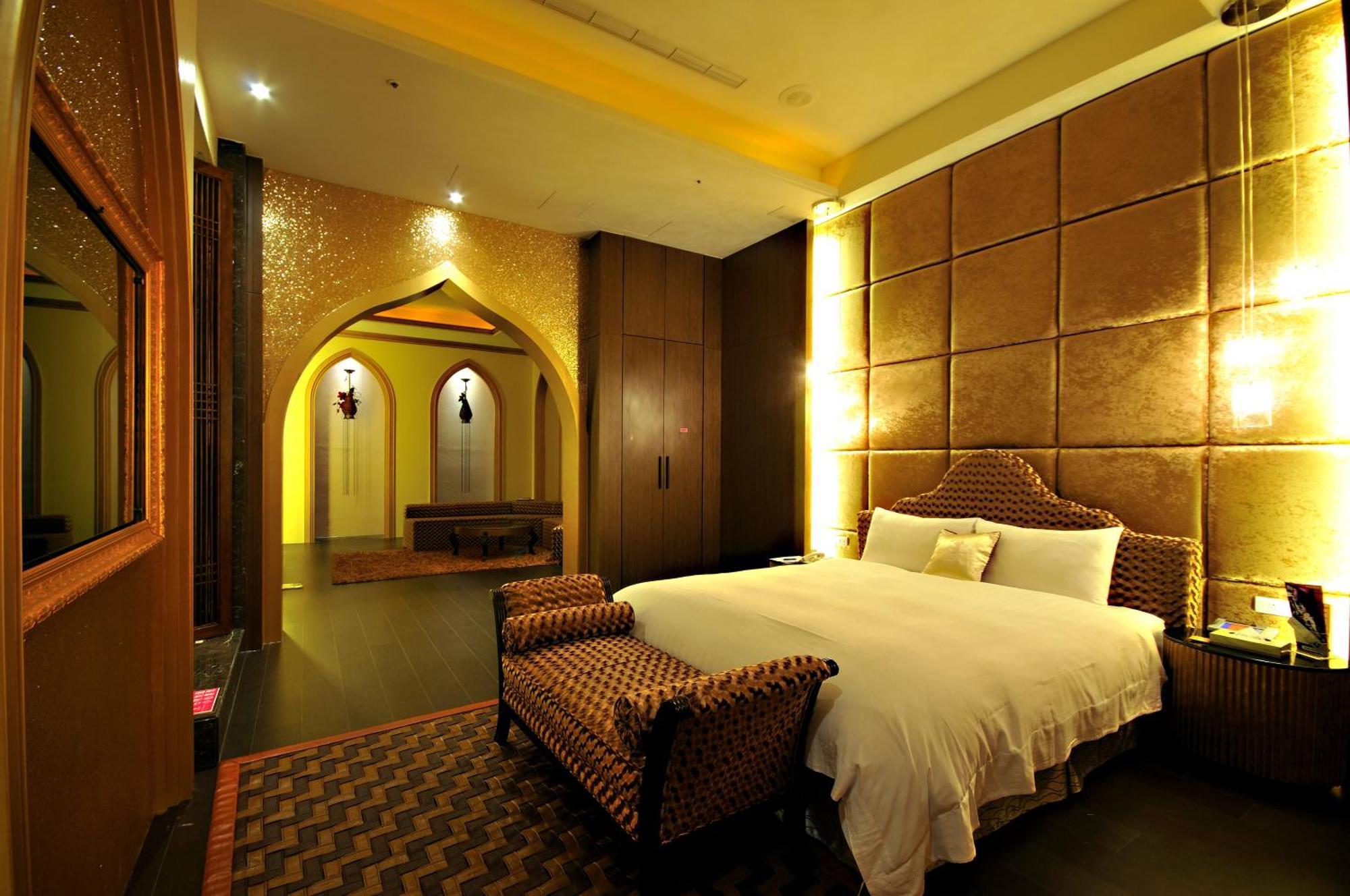 Dubai Motel Yilan Εξωτερικό φωτογραφία
