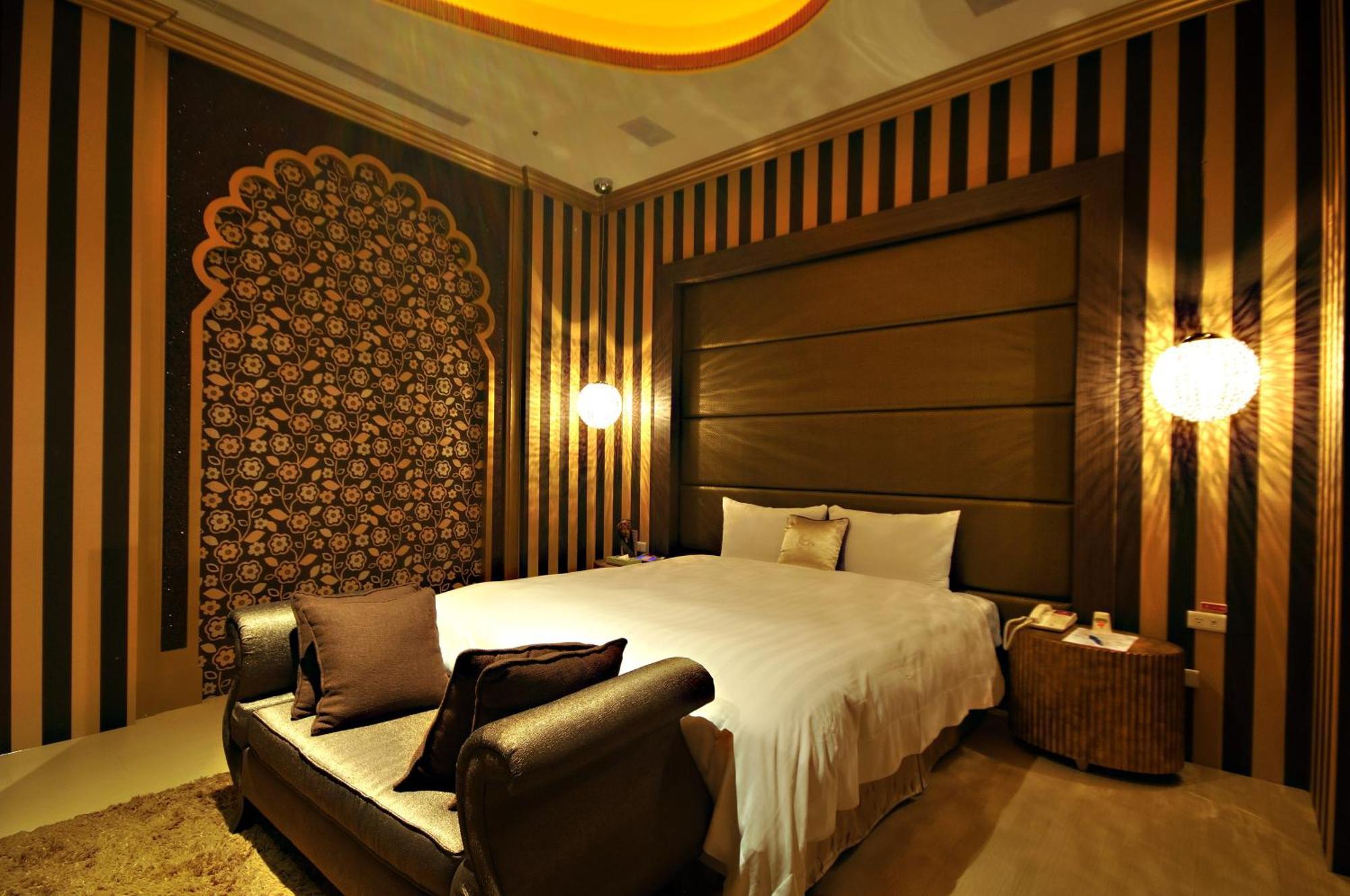 Dubai Motel Yilan Εξωτερικό φωτογραφία