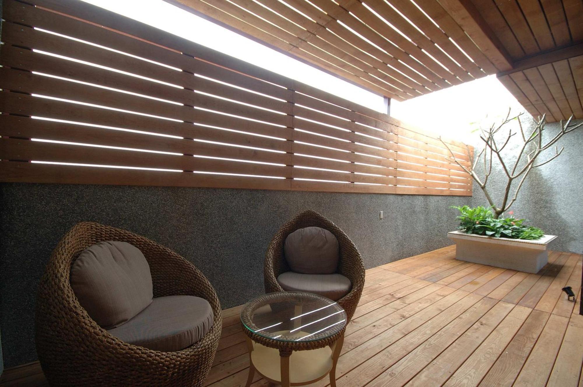 Dubai Motel Yilan Εξωτερικό φωτογραφία