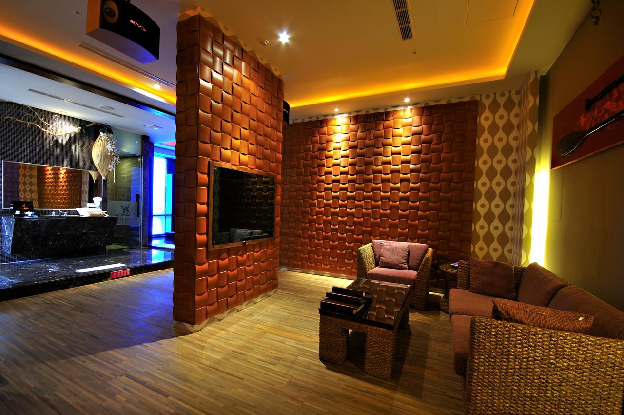 Dubai Motel Yilan Εξωτερικό φωτογραφία
