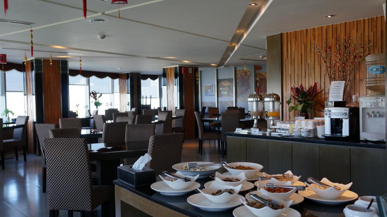Dubai Motel Yilan Εξωτερικό φωτογραφία